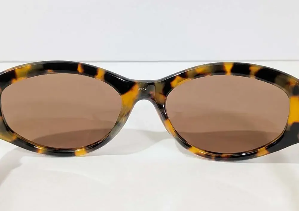 Brighton authentic vintage